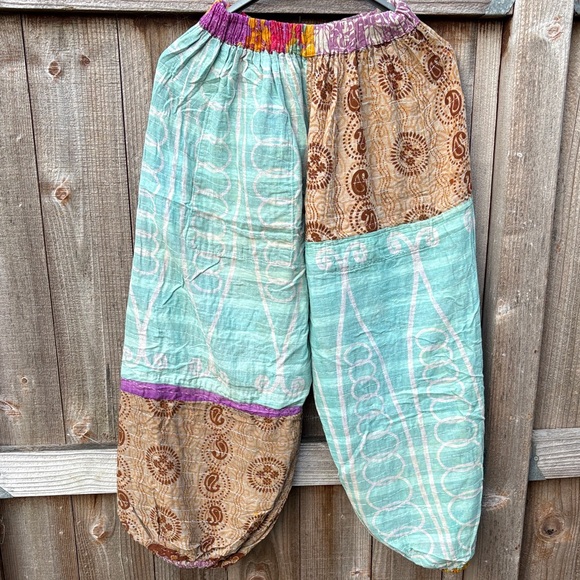 Kantha Bae Joggers - Picture 3 of 5